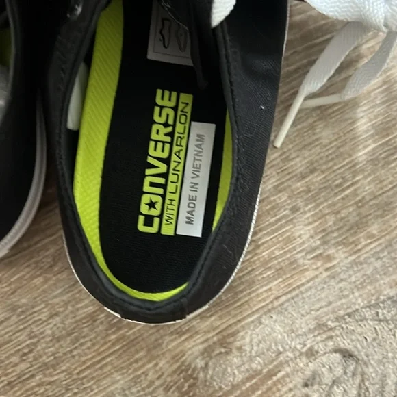 Chuck Taylor All Stars II - Picture 2 of 3